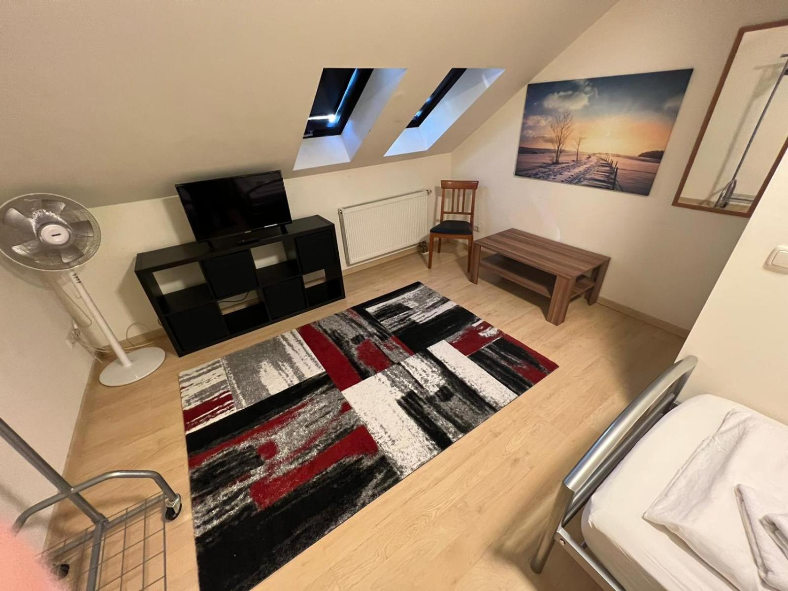 Gaestehaus Schmitt Erlangen Buitenkant foto